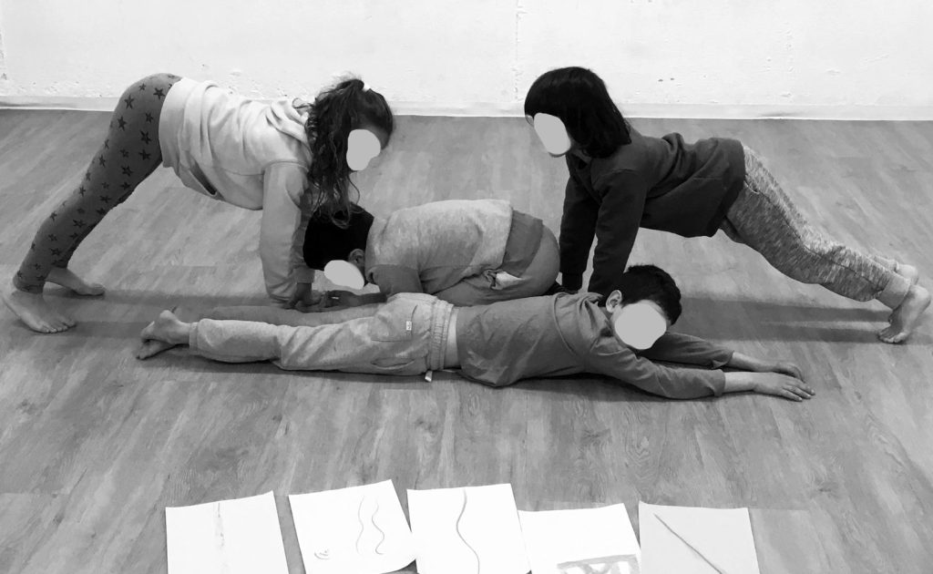 Movement & Lines class - שיעורי קו-תנועה